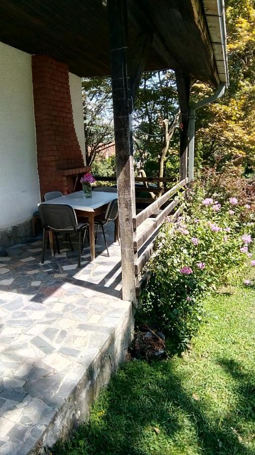 Villa Takovo - Odmor U Selu à Gornji Milanovac Extérieur photo
